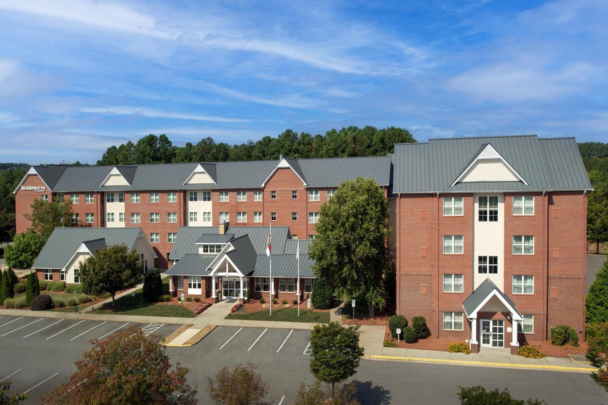Residence Inn By Marriott Greensboro Airport Экстерьер фото