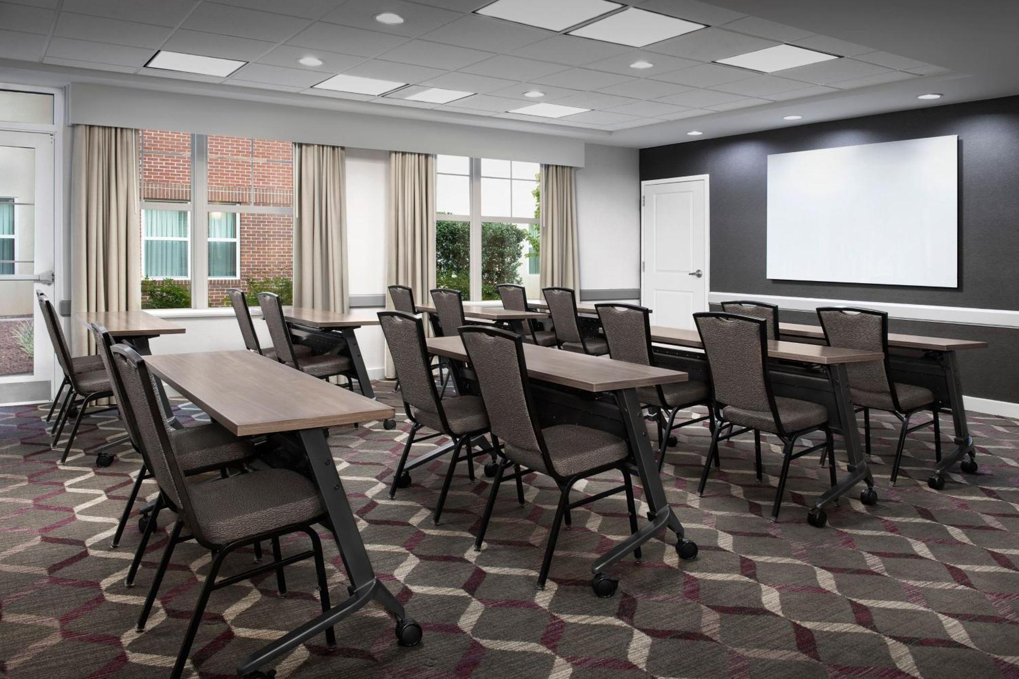 Residence Inn By Marriott Greensboro Airport Экстерьер фото