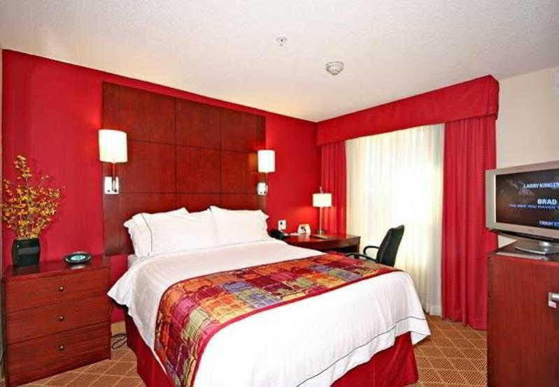 Residence Inn By Marriott Greensboro Airport Экстерьер фото